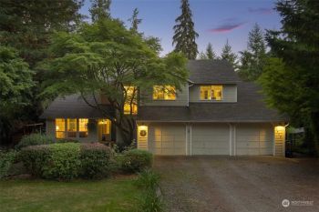 7953 NE Sunnywoods Lane , Kingston, WA 98346