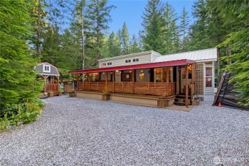 30 4 Drial Loop , Deming, WA 98244