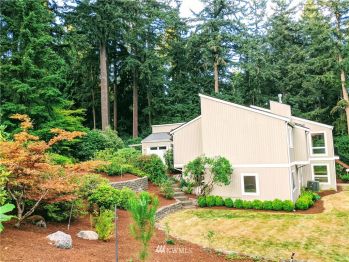 1704 198th Street SW, Lynnwood, WA 98036