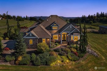 13232 84th Street SE, Snohomish, WA 98290