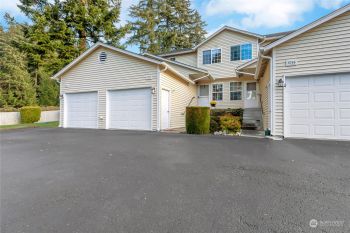 5703 99th Street Ct E #C, Puyallup, WA 98373
