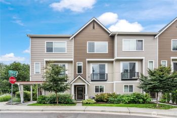 4239 NE 3rd Lane , Renton, WA 98059