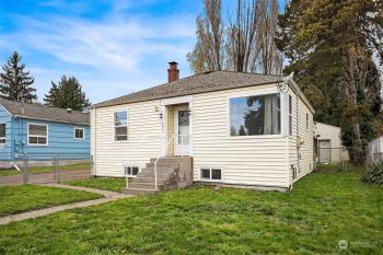 12043 22nd Avenue S, Seattle, WA 98168