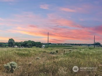 2997 NE D.9 Road , Moses Lake, WA 98837