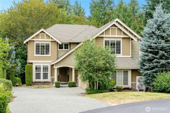 12037 165 Place NE, Redmond, WA 98052