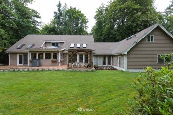 2133 Happy Valley Road , Sequim, WA 98382