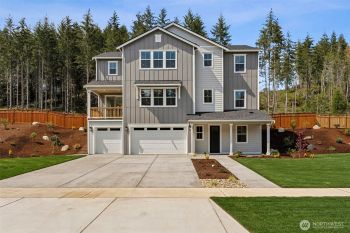 15410 210th Avenue E #316, Bonney Lake, WA 98391