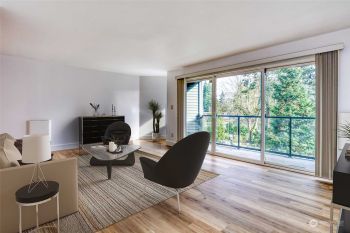 19428 Aurora Avenue N #325, Shoreline, WA 98133