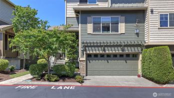 4650 NE 3rd Lane #F1, Renton, WA 98059