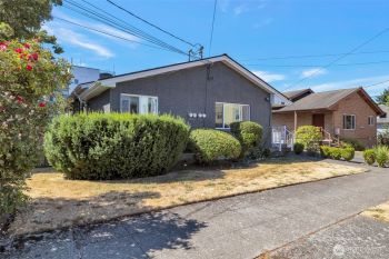 917 NW 57th Street , Seattle, WA 98107