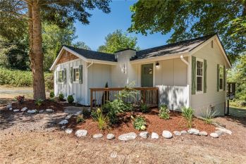 1391 Atterberry Road , Sequim, WA 98382