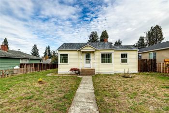 1321 E 3rd Street , Port Angeles, WA 98362
