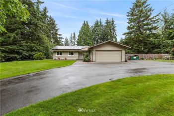 8000 NE Rocky Lane , Kingston, WA 98346