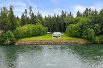 143 Sky River Rd. , Toledo, WA 98591