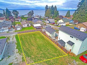 228 X Maple Street , Camano Island, WA 98282