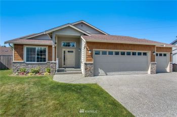 15624 42nd Drive SE, Bothell, WA 98012-5451