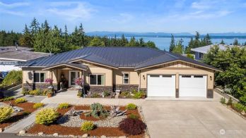 1273 Terrace Place , Camano Island, WA 98282