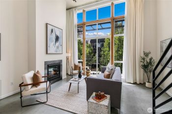 1812 19th Avenue #306, Seattle, WA 98122