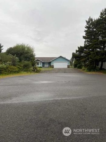 342 Cockle Street SW, Ocean Shores, WA 98569