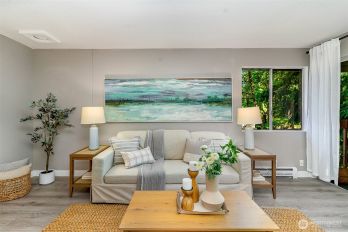 17109 NE 45th Street #36, Redmond, WA 98052