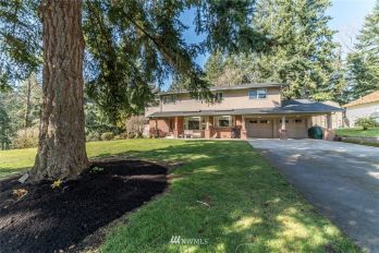 5025 Jasmine Avenue SE, Auburn, WA 98092