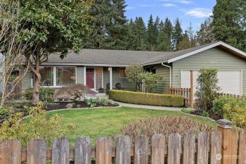 15039 Wallingford Avenue N, Shoreline, WA 98133