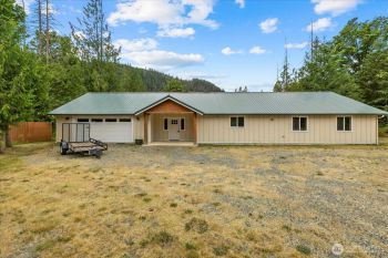7609 Pressentin Court , Concrete, WA 98237
