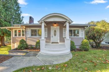 3621 Pacific Way , Longview, WA 98632