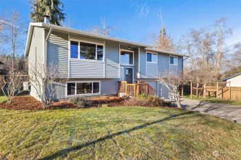 3738 S Crabapple Place , Port Angeles, WA 98362