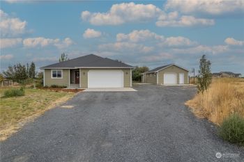 19941 Road C.3 NE, Soap Lake, WA 98851