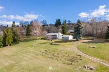 2131 NW Cascade Avenue , East Wenatchee, WA 98802