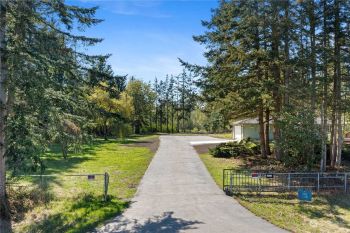1578 Crestview Drive , Camano Island, WA 98282