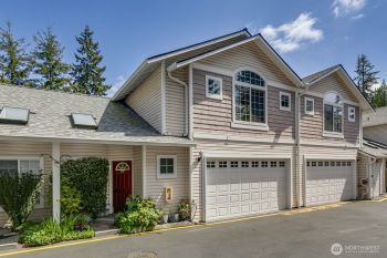 5705 200th Street SW #B, Lynnwood, WA 98036