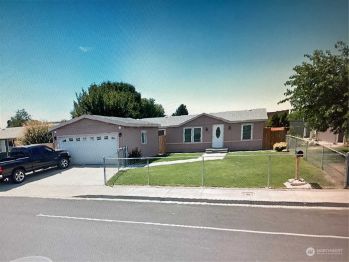 1070 BIRCH ST Street SW, Quincy, WA 98848