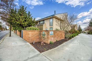 300 N Sequim Avenue #18, Sequim, WA 98382