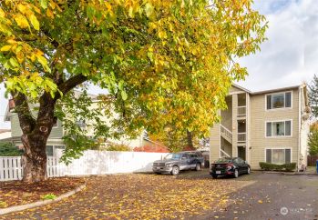 127 Willow Avenue , Snohomish, WA 98290