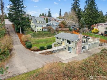 17302 Ashworth Avenue N, Shoreline, WA 98133