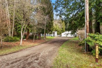 21382 Howard Avenue NE, Kingston, WA 98346