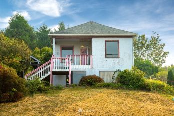802 Cedar Avenue S, Renton, WA 98057-6043
