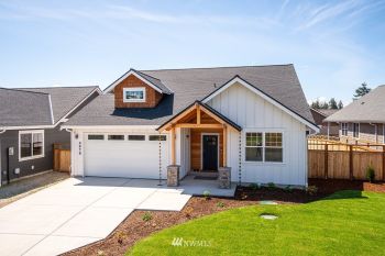4955 Spearview Place , Freeland, WA 98249