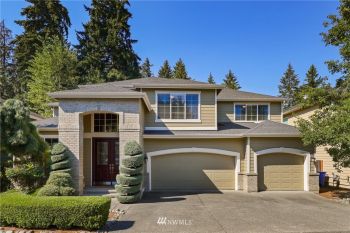 3105 222nd Court SE, Sammamish, WA 98075-7215