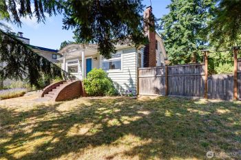 8607 15th Ave NE, Seattle, WA 98115