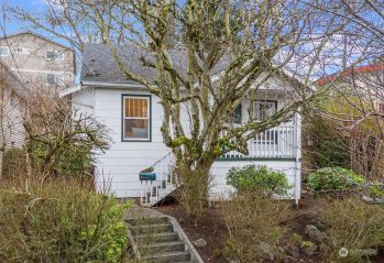 3205 20th Avenue S, Seattle, WA 98144