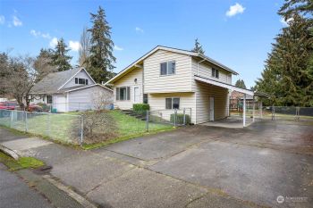 29810 43rd Avenue S, Auburn, WA 98001