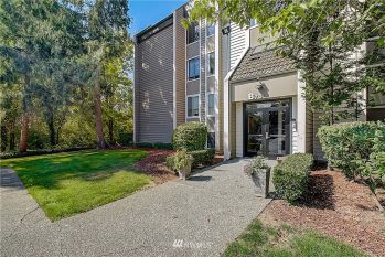 701 SW 5th Court #B107, Renton, WA 98057