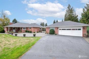 6113 36th Avenue E, Tacoma, WA 98443