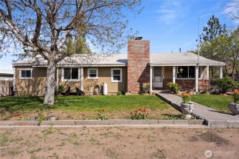 730 2nd Avenue NE, Soap Lake, WA 98851