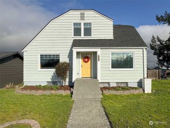 406 W Alder Street , Sequim, WA 98382