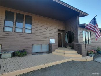 319 Nob Hill Drive NE, Ephrata, WA 98823