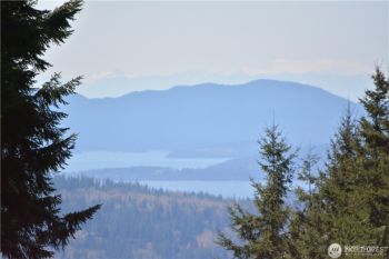 11 Academy Highlands , Bellingham, WA 98226